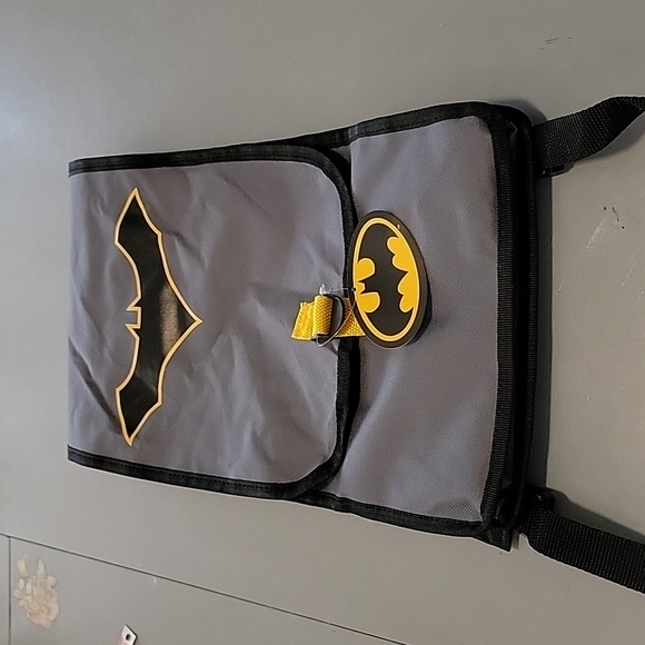 NWT Culture Fly x DC Comics Collab Batman Fold Up Backpack Gray, Black, Yellow - Picture 1 of 6